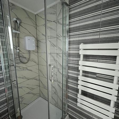 Quest Fulfiller - Near General Hospital, Free Parking & Garden Appartement Southampton Buitenkant foto
