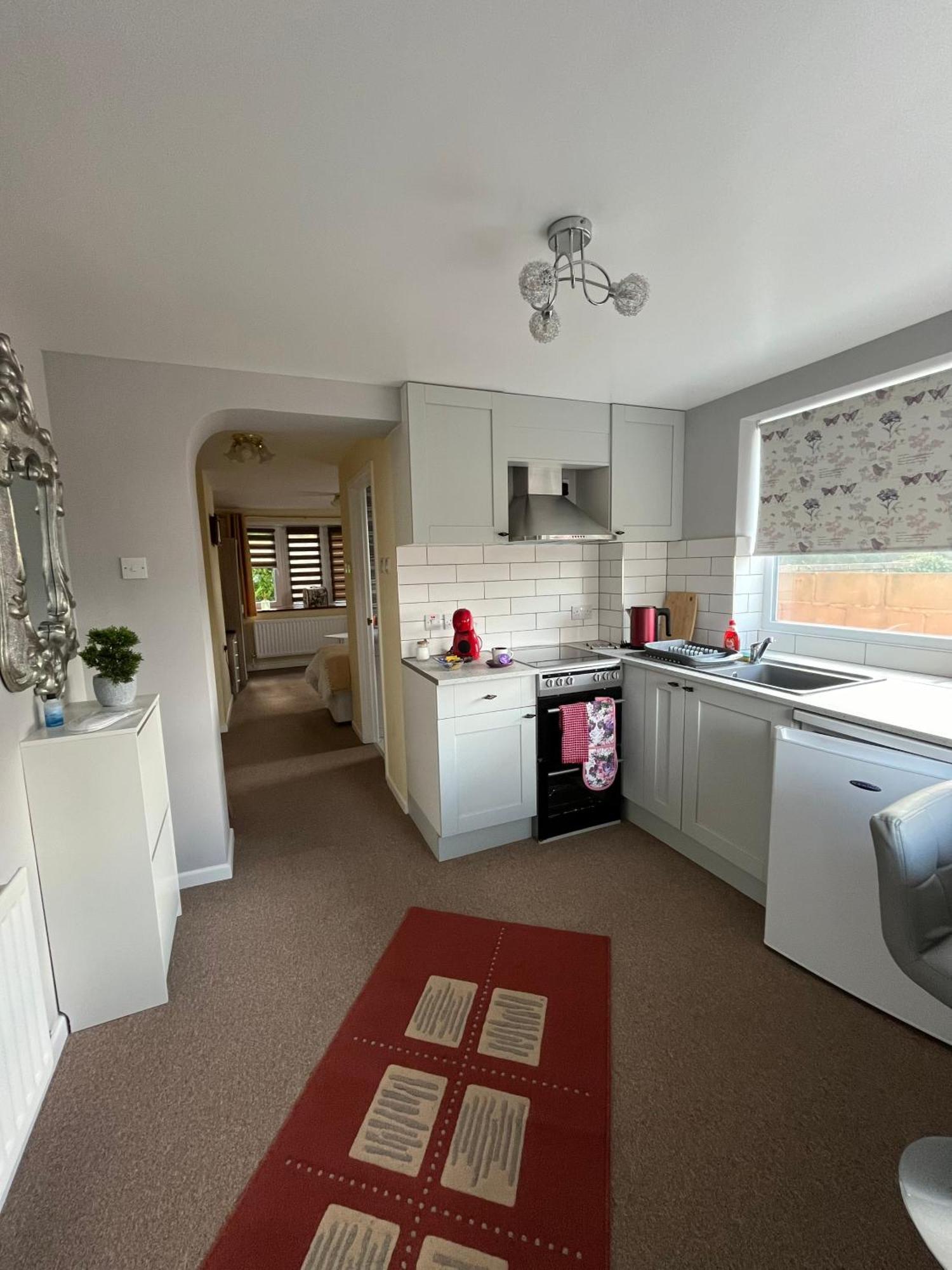 Quest Fulfiller - Near General Hospital, Free Parking & Garden Appartement Southampton Buitenkant foto